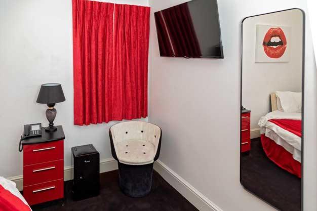 G Boutique Hotel Портсмут Екстер'єр фото